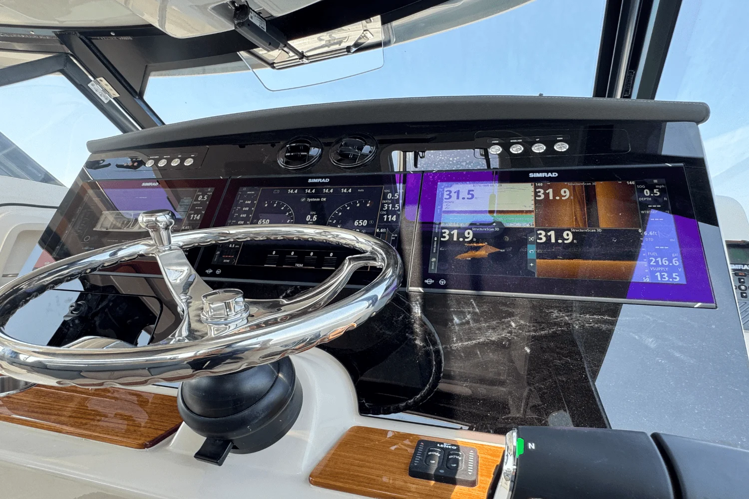 2025 Boston Whaler 380 Realm Image Thumbnail #37