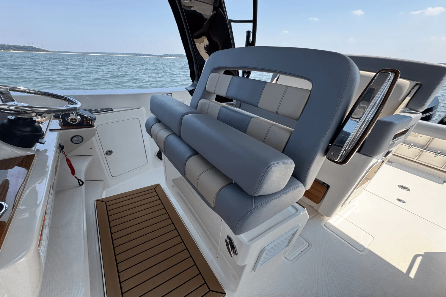 2025 Boston Whaler 380 Realm Image Thumbnail #32