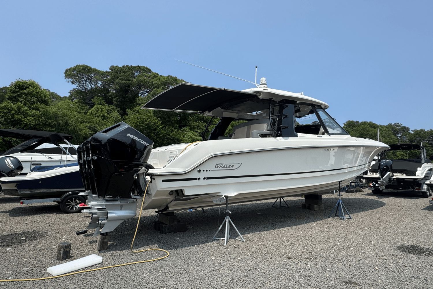 2025 Boston Whaler 380 Realm Image Thumbnail #3