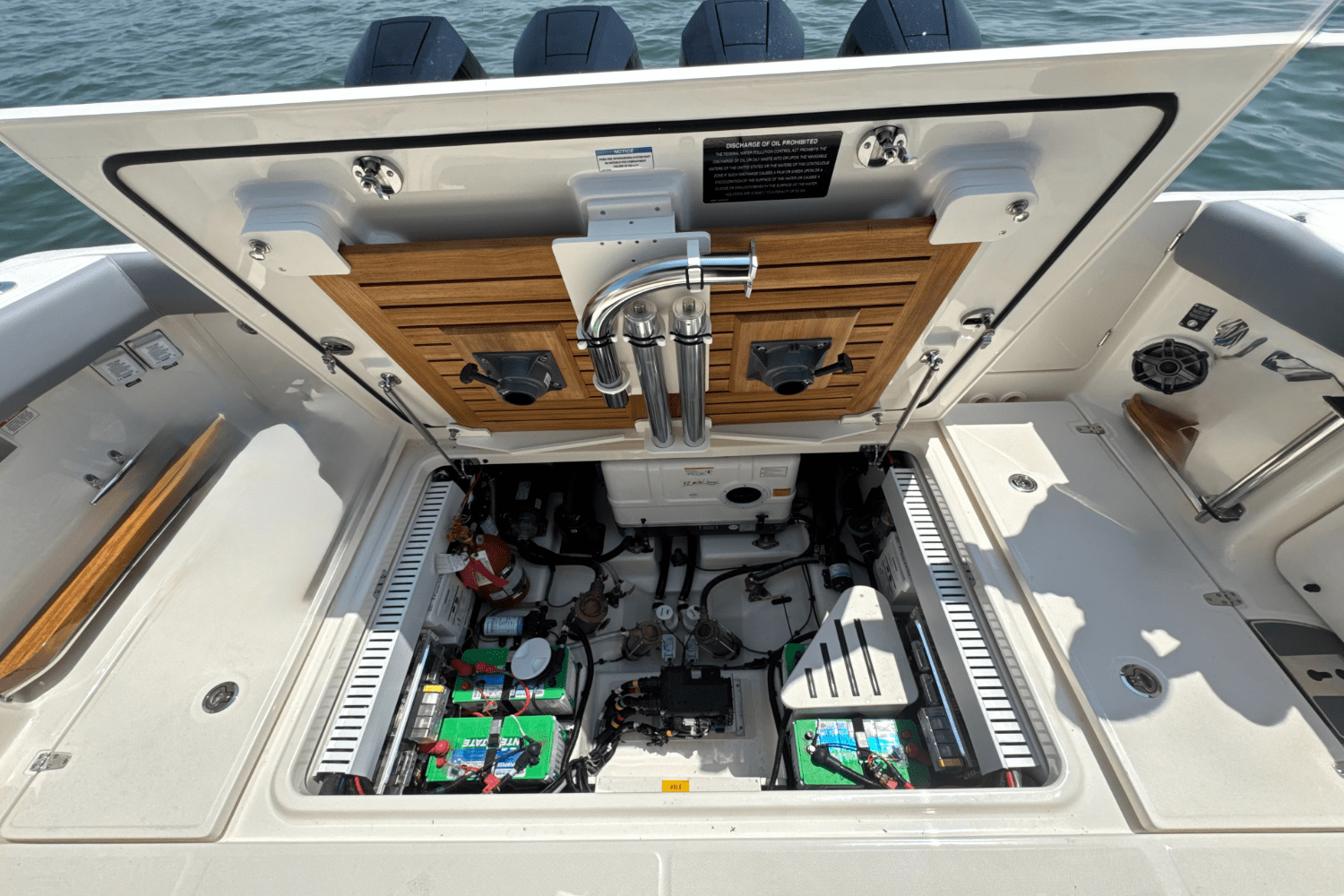 2025 Boston Whaler 380 Realm Image Thumbnail #12