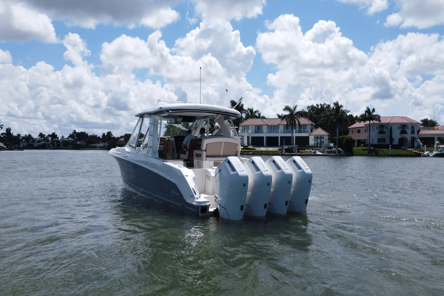 2025 Boston Whaler 380 Realm Image Thumbnail #6