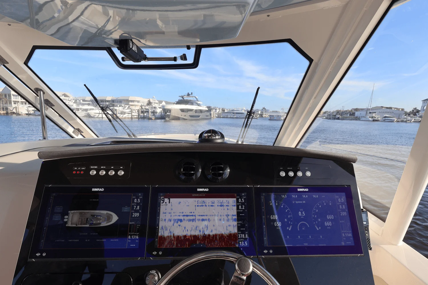 2025 Boston Whaler 380 Realm Image Thumbnail #39