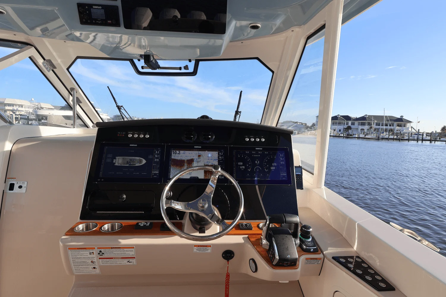 2025 Boston Whaler 380 Realm Image Thumbnail #38