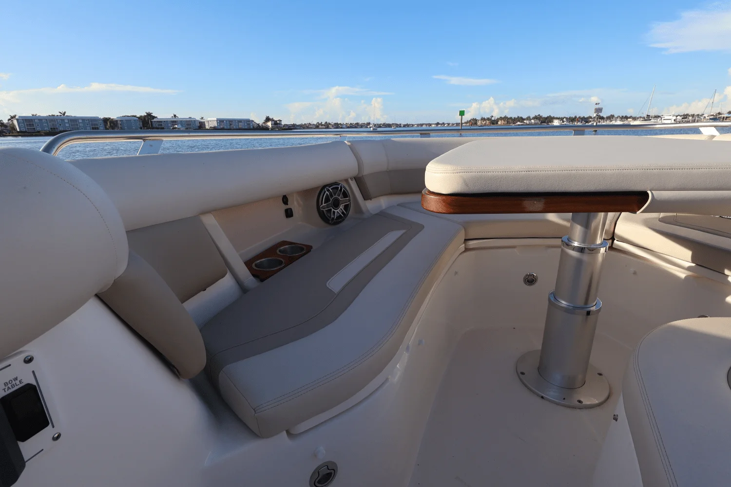 2025 Boston Whaler 380 Realm Image Thumbnail #20