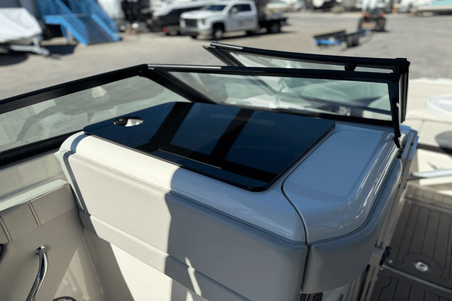 2022 Sea Ray SPX 230 OB Image Thumbnail #35