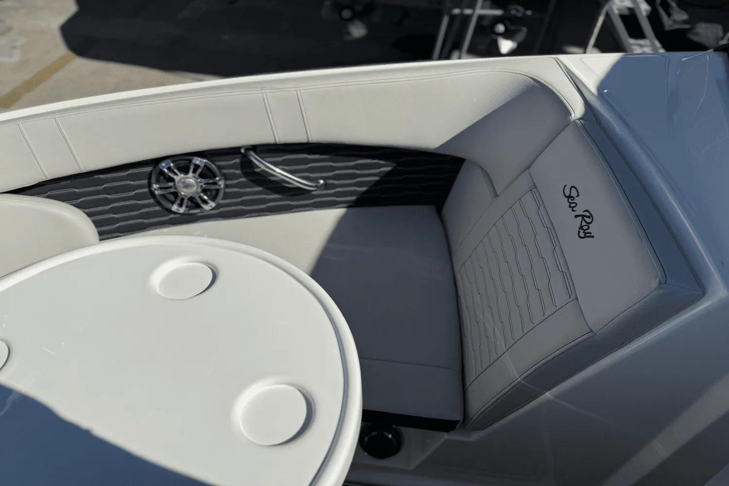 2022 Sea Ray SPX 230 OB Image Thumbnail #40
