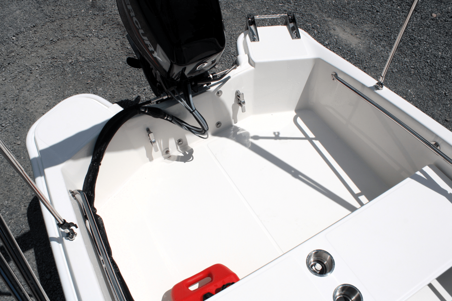 2025 Boston Whaler 130 Super Sport Image Thumbnail #11