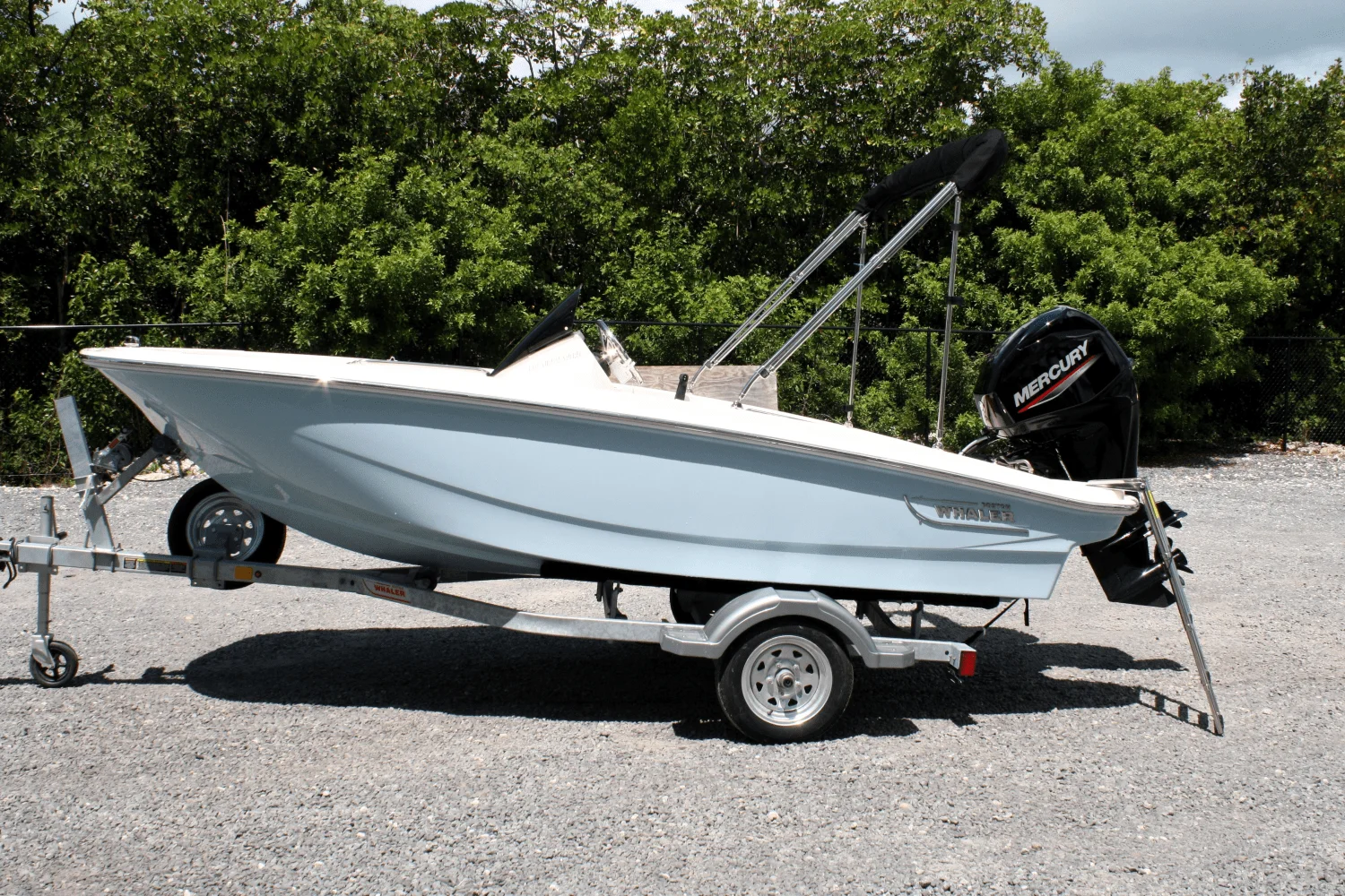 2025 Boston Whaler 130 Super Sport Image Thumbnail #1