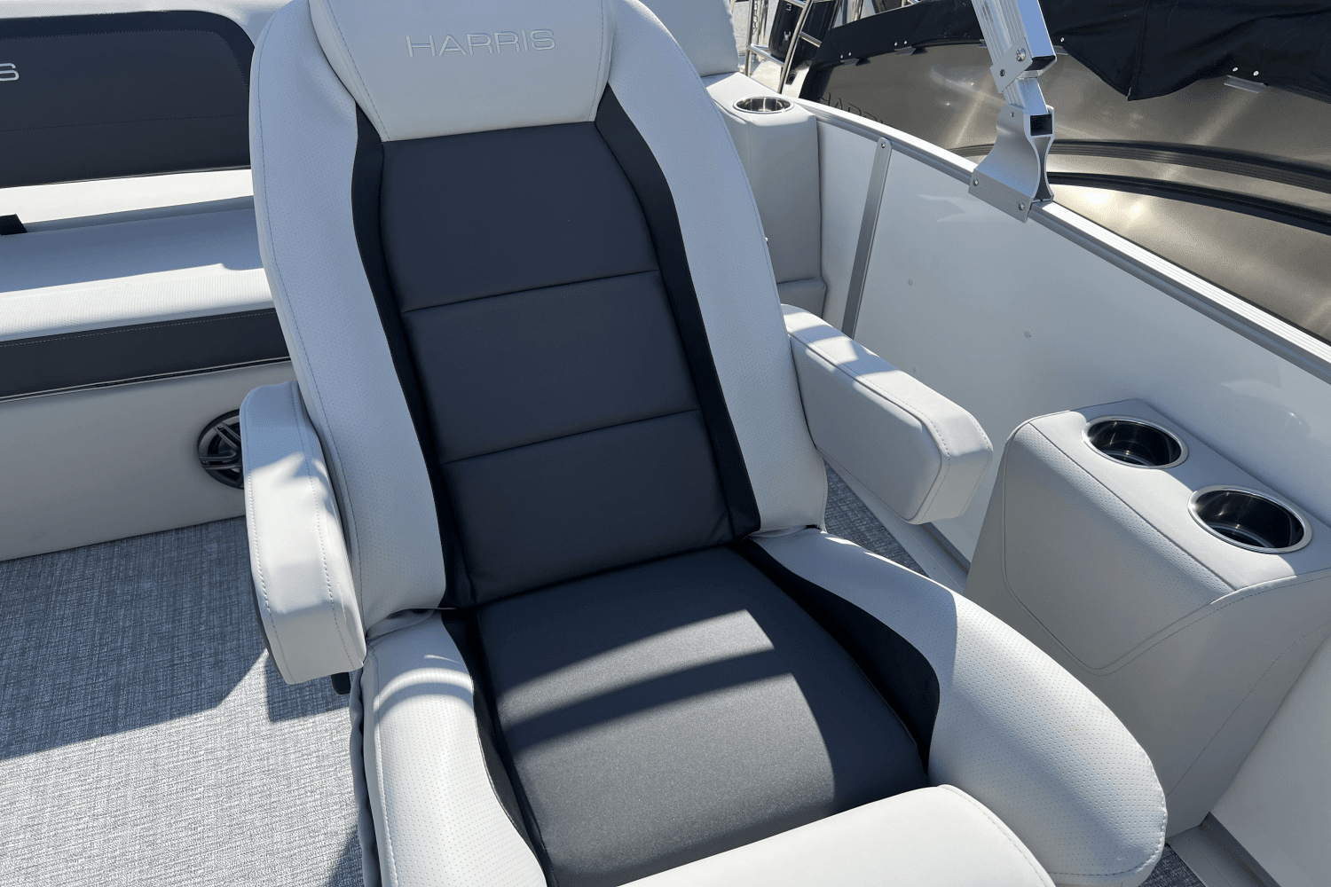 2025 Harris 250 Cruiser Image Thumbnail #13