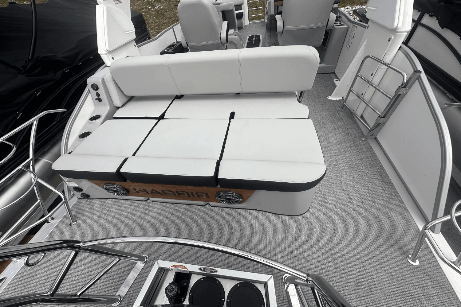 2025 Harris Grand Mariner 250 Image Thumbnail #17