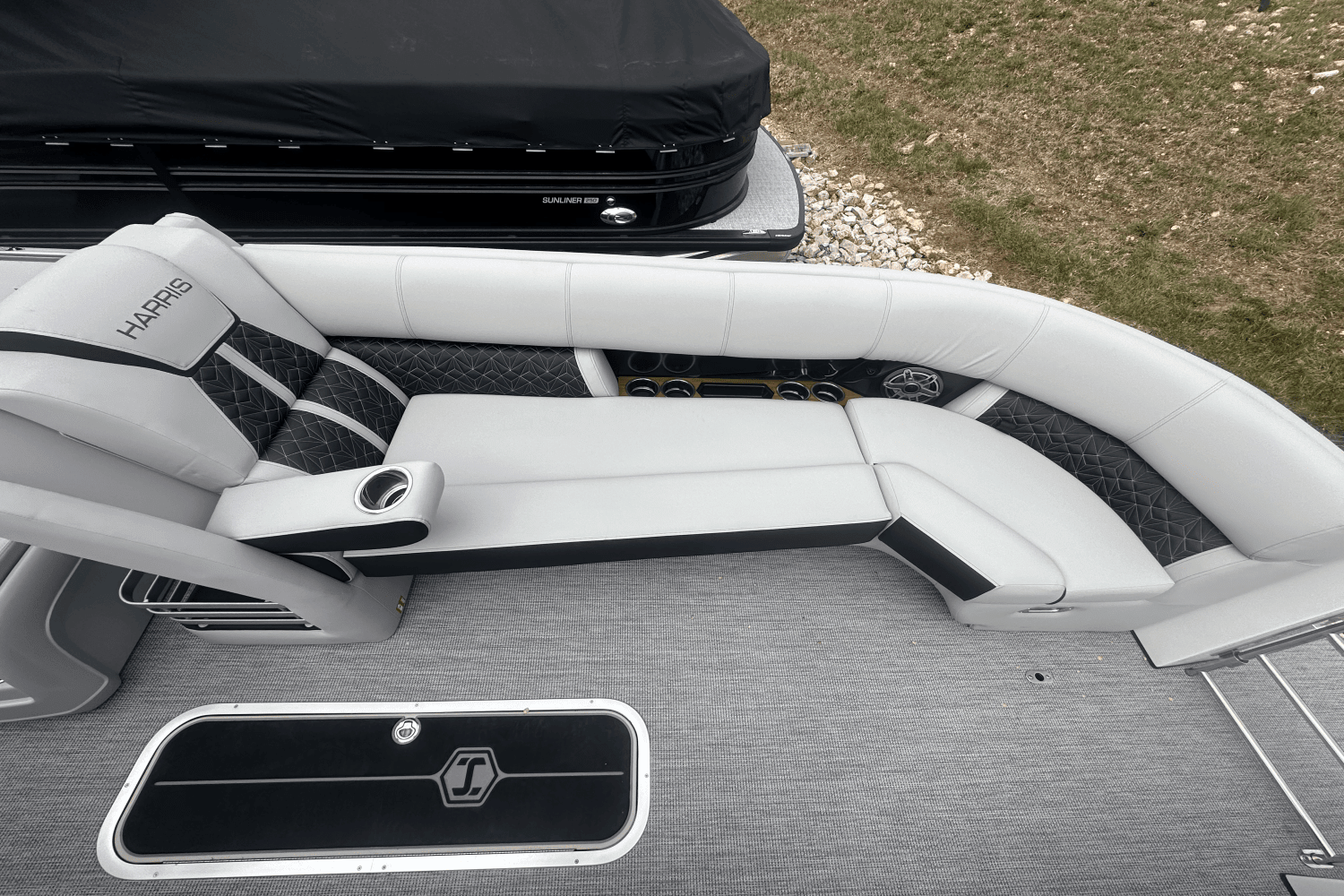 2025 Harris Grand Mariner 250 Image Thumbnail #13