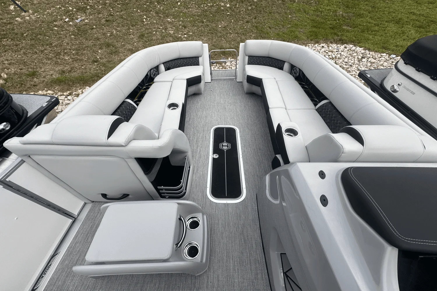 2025 Harris Grand Mariner 250 Image Thumbnail #14