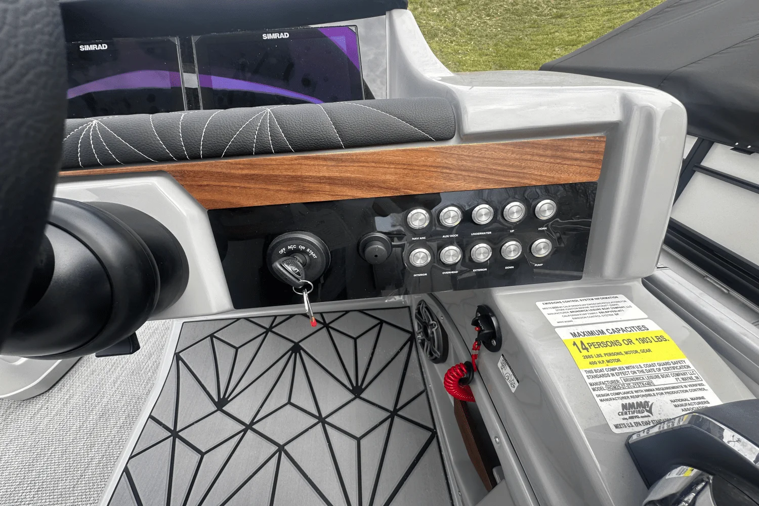 2025 Harris Grand Mariner 250 Image Thumbnail #24