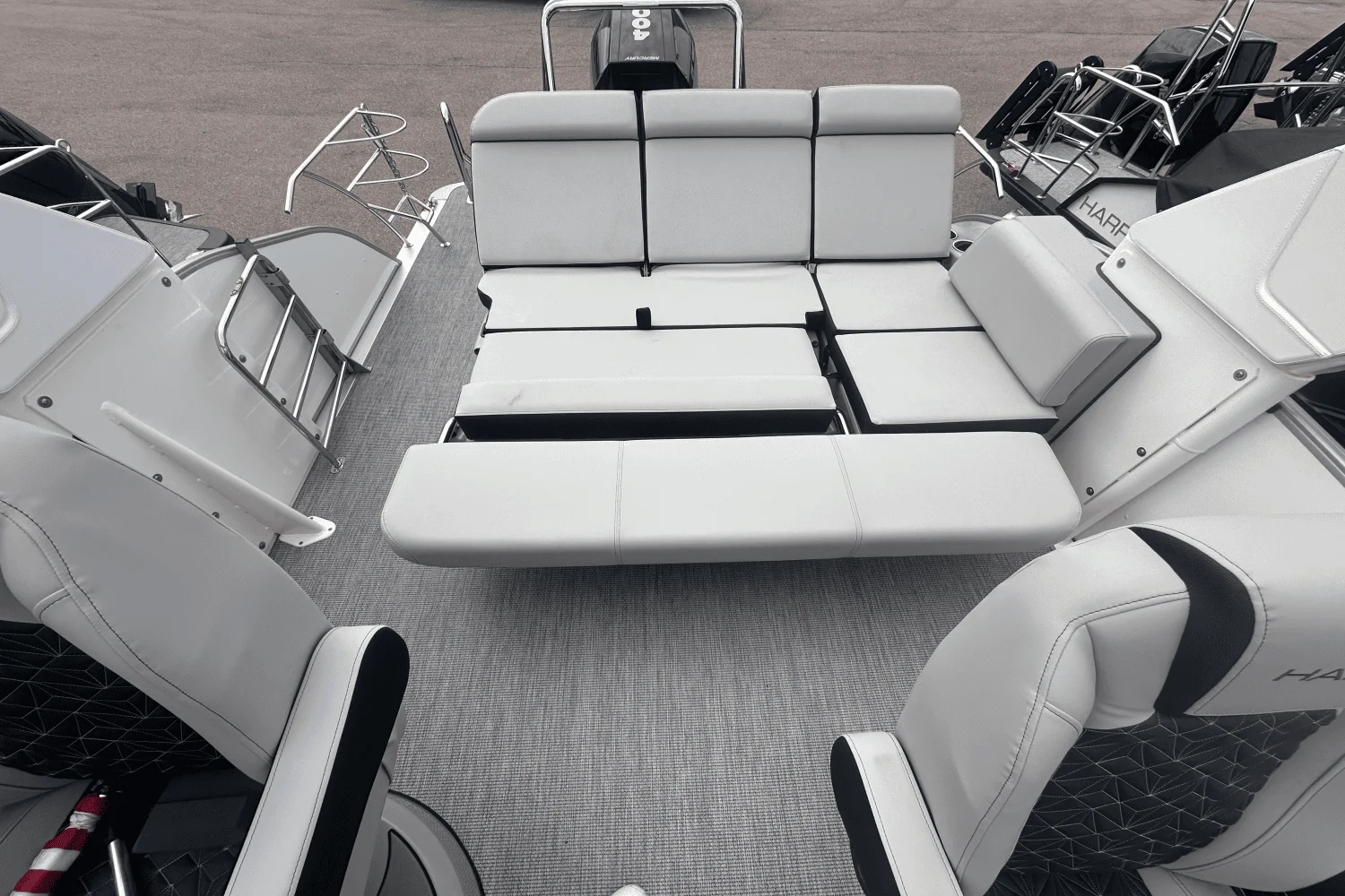 2025 Harris Grand Mariner 250 Image Thumbnail #15