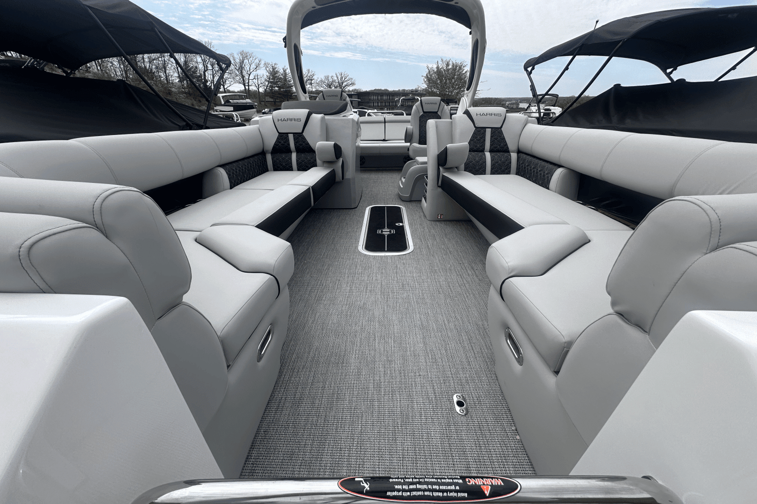2025 Harris Grand Mariner 250 Image Thumbnail #2