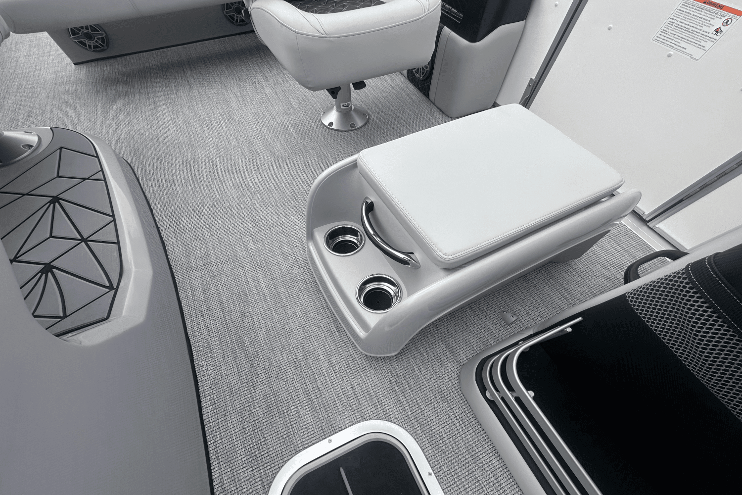 2025 Harris Grand Mariner 250 Image Thumbnail #10