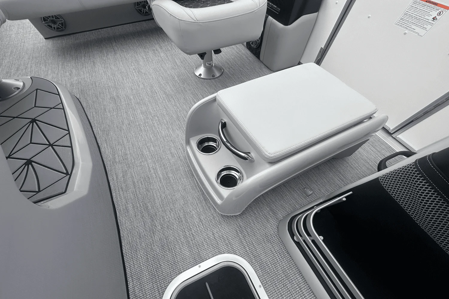 2025 Harris Grand Mariner 250 Image Thumbnail #10