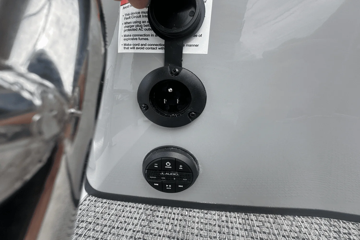 2025 Harris Grand Mariner 250 Image Thumbnail #7