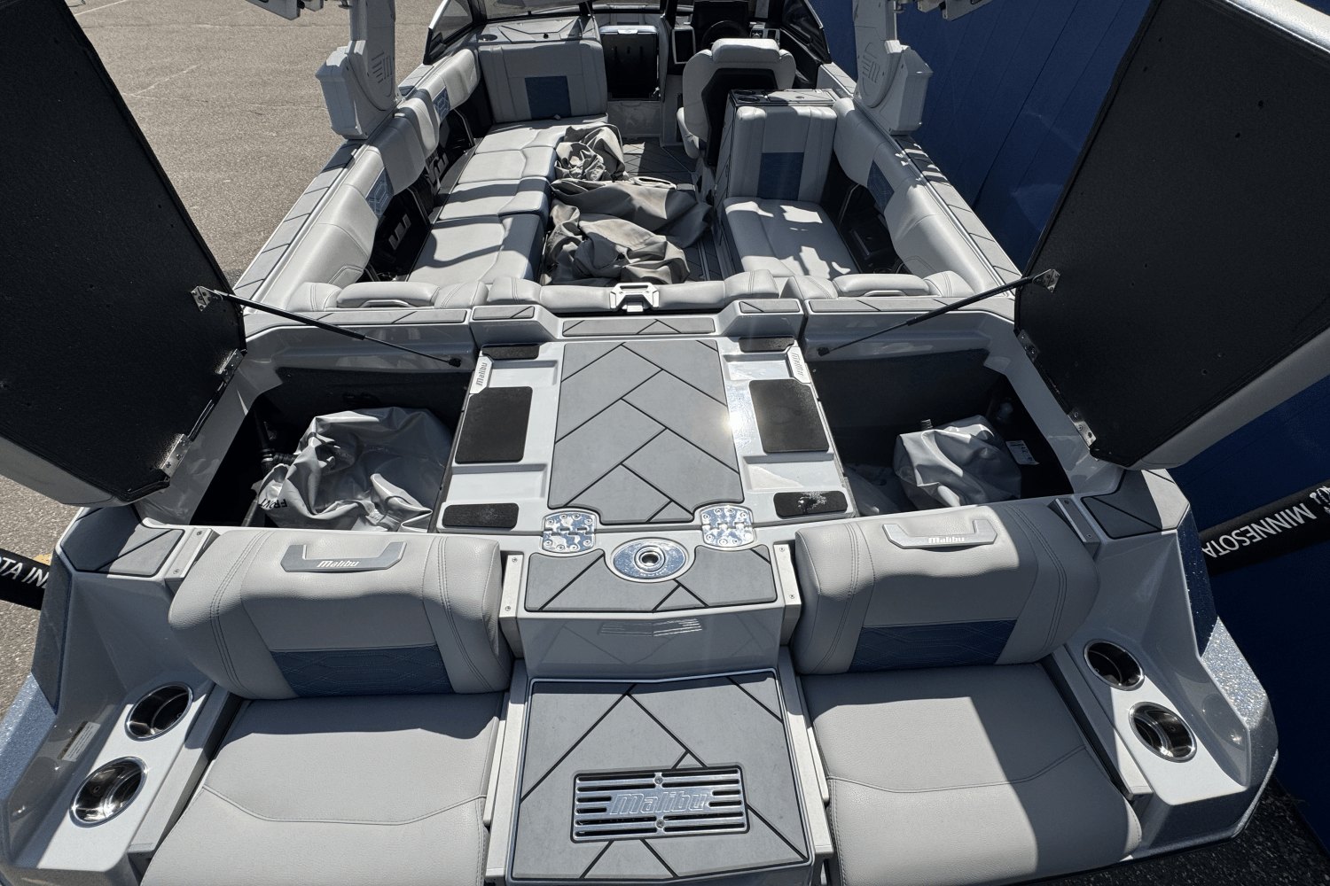 2022 Malibu WAKESETTER 25 LSV Image Thumbnail #9