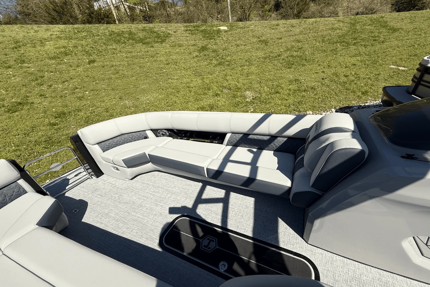 2025 Harris Grand Mariner 250 Image Thumbnail #27