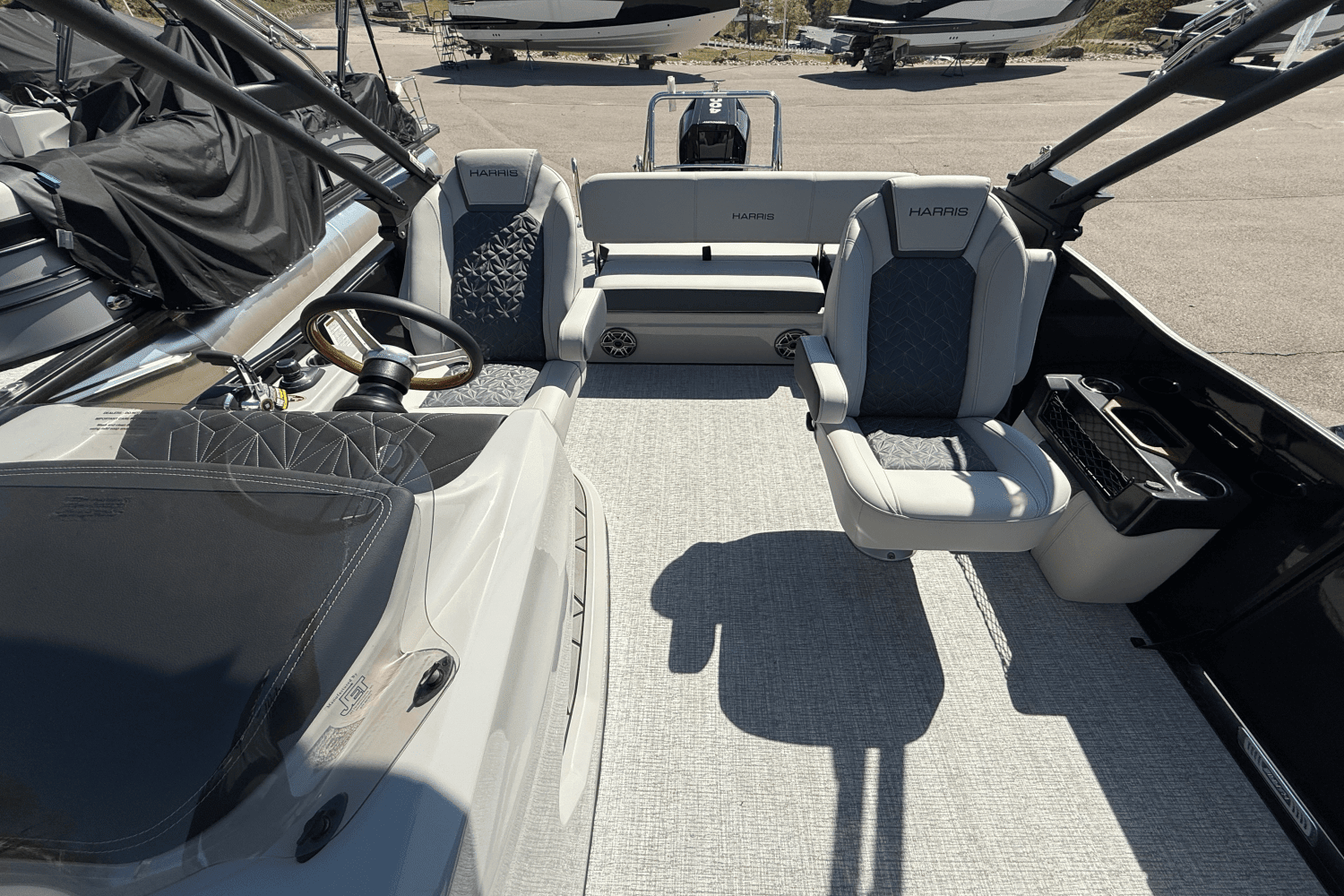 2025 Harris Grand Mariner 250 Image Thumbnail #17