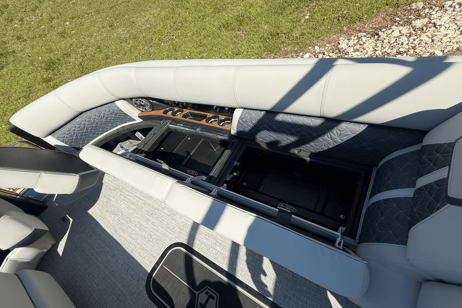 2025 Harris Grand Mariner 250 Image Thumbnail #29