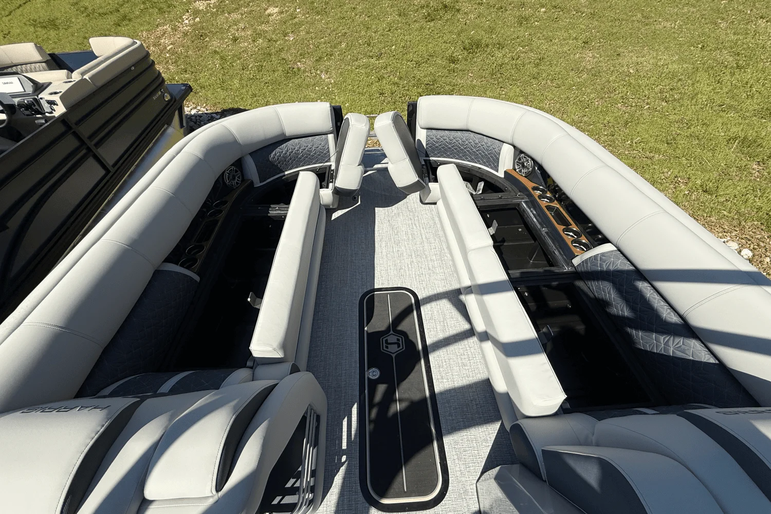 2025 Harris Grand Mariner 250 Image Thumbnail #28