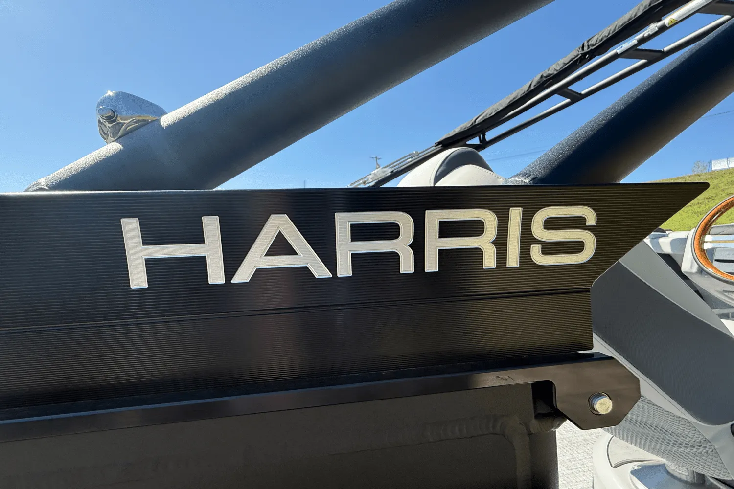 2025 Harris Grand Mariner 250 Image Thumbnail #31