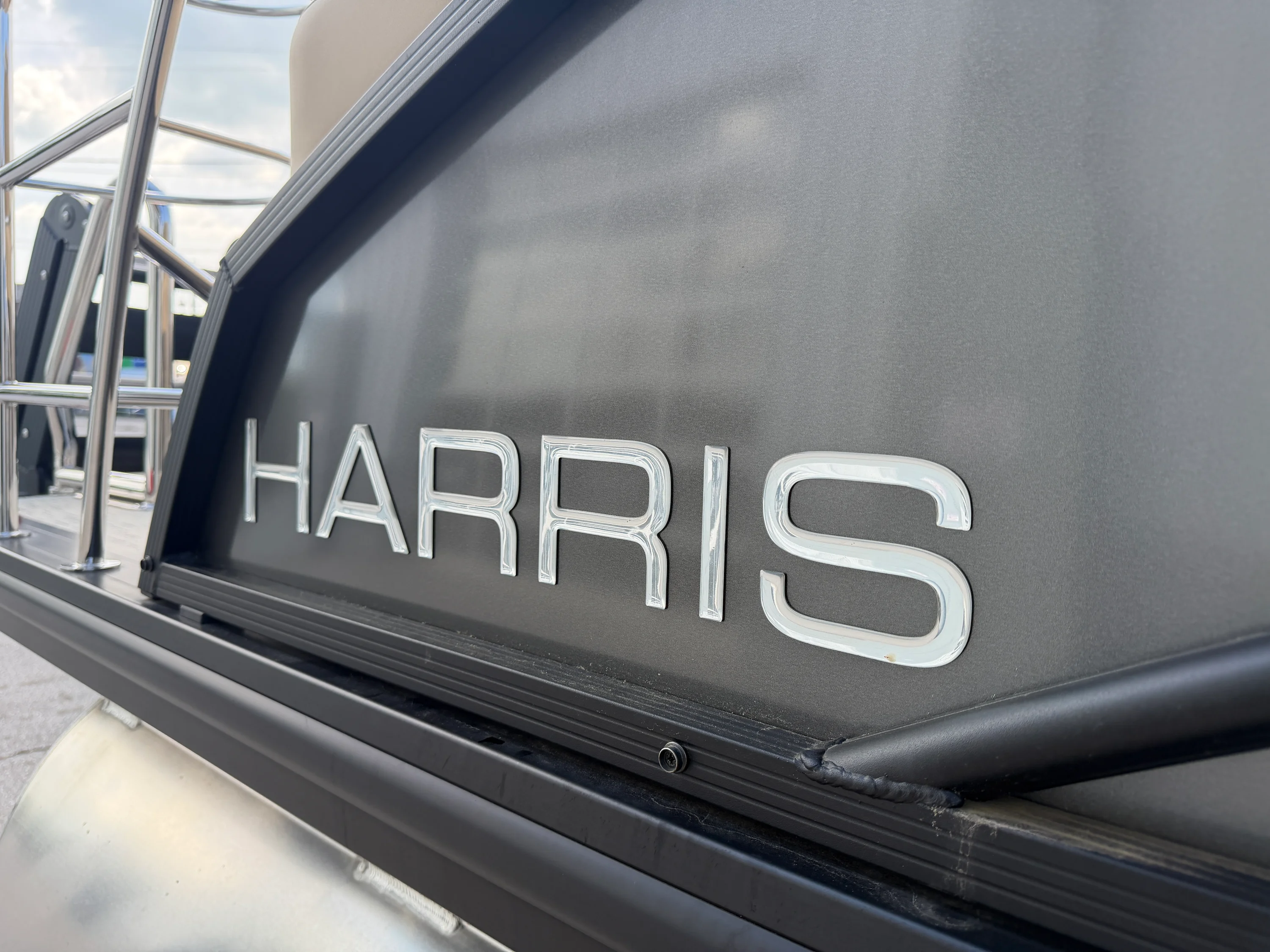 2025 Harris 230 Sunliner Image Thumbnail #8