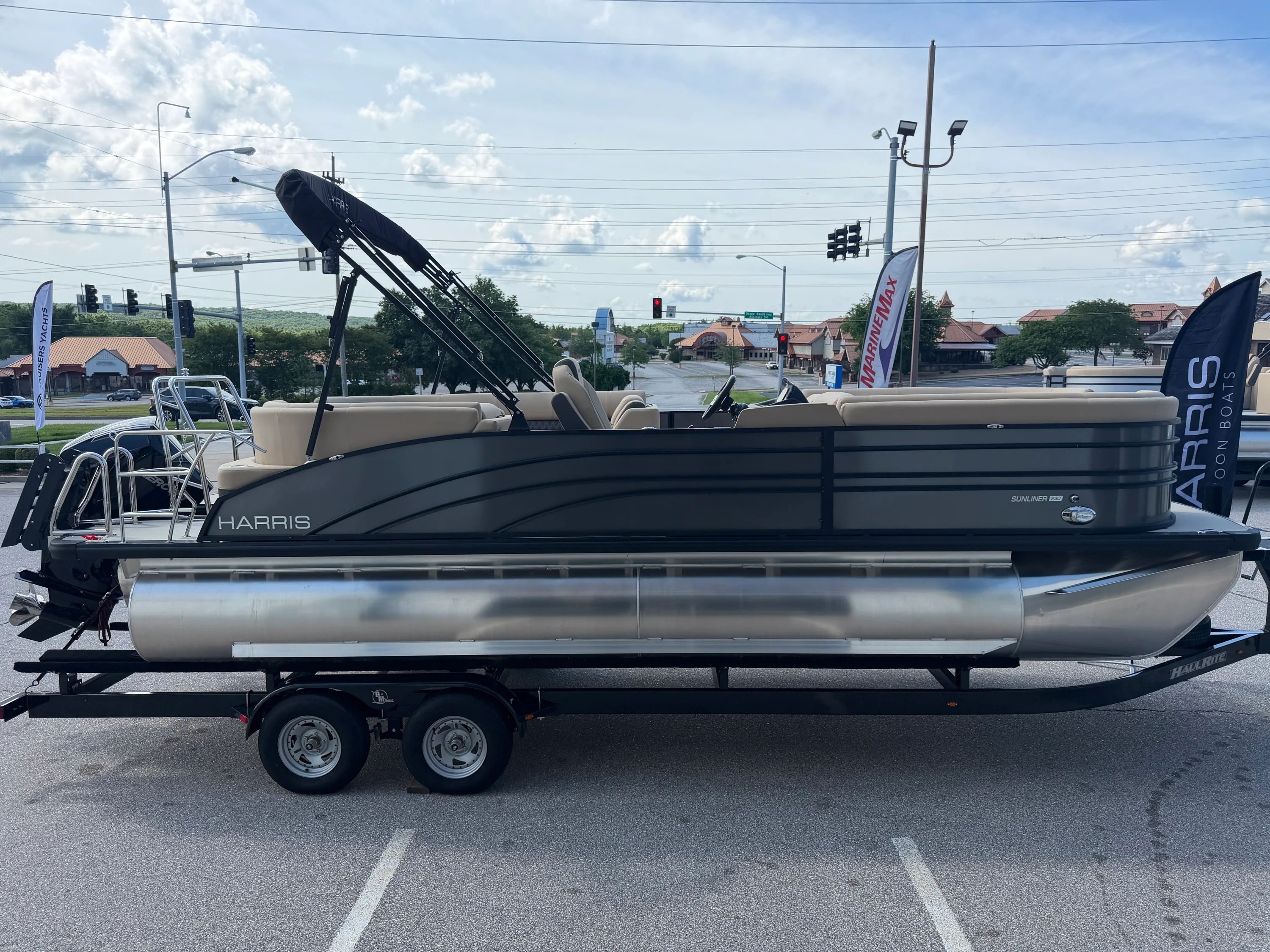 2025 Harris 230 Sunliner Image Thumbnail #5