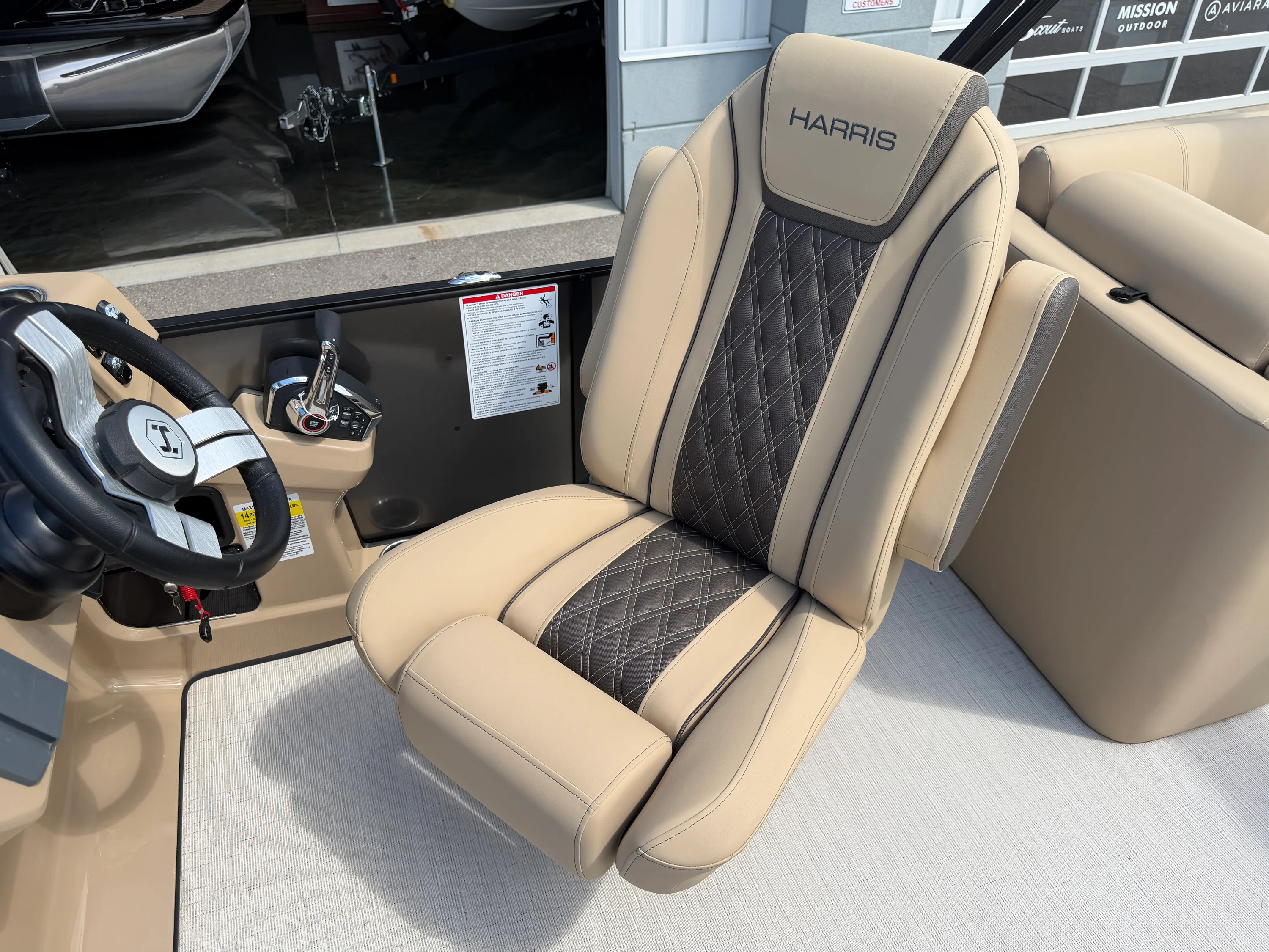2025 Harris 230 Sunliner Image Thumbnail #32
