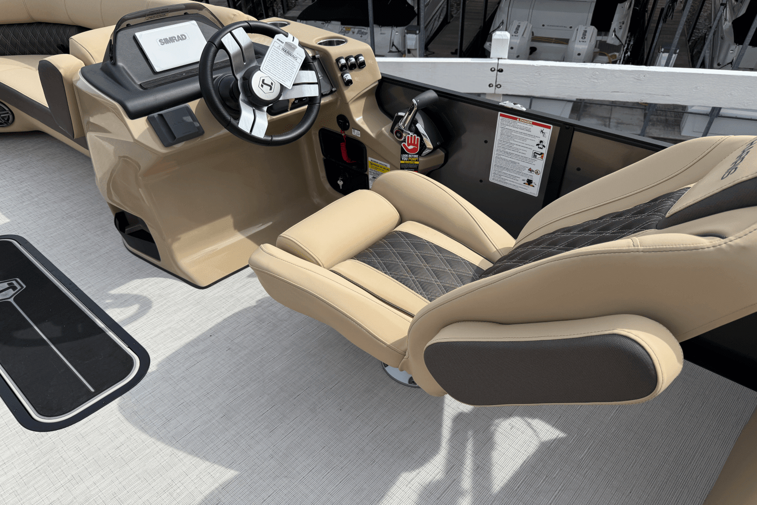 2025 Harris 230 Sunliner Image Thumbnail #4