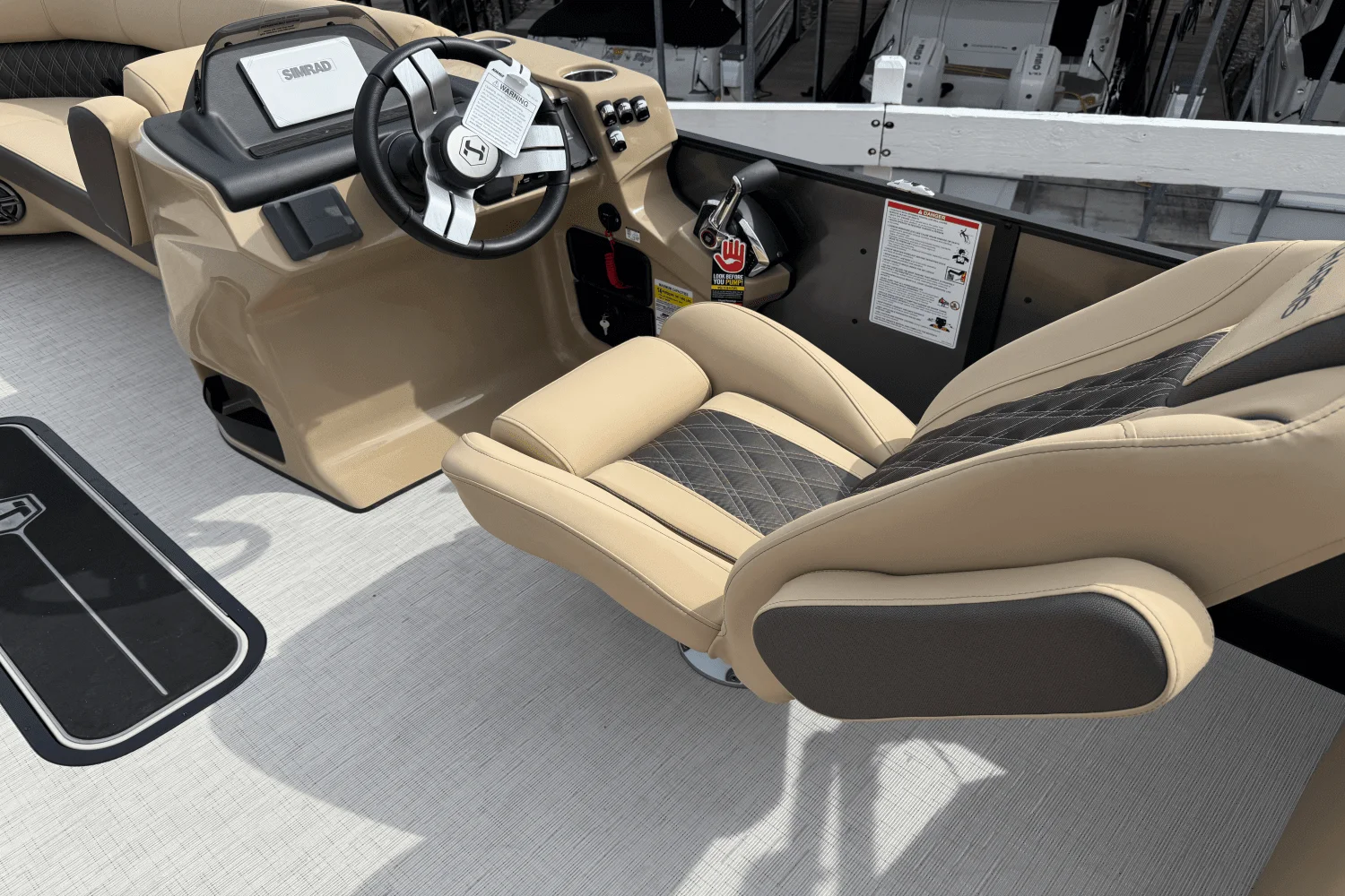 2025 Harris 230 Sunliner Image Thumbnail #4