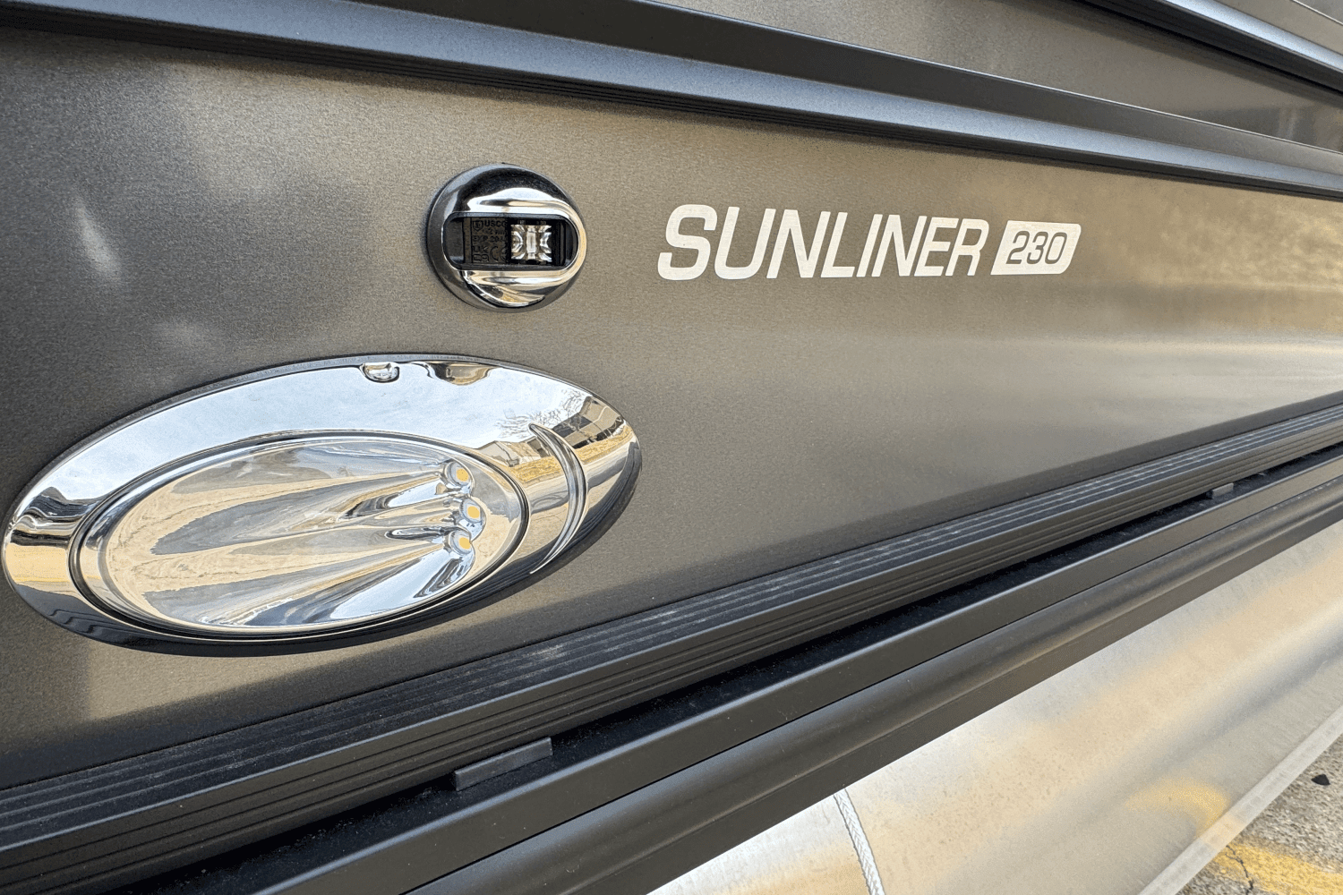 2025 Harris 230 Sunliner Image Thumbnail #2