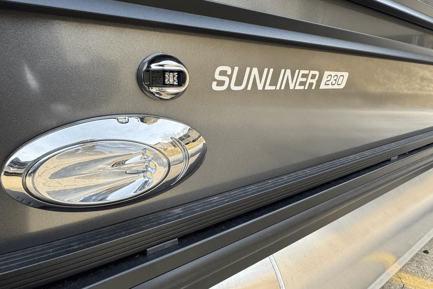 2025 Harris 230 Sunliner Image Thumbnail #2