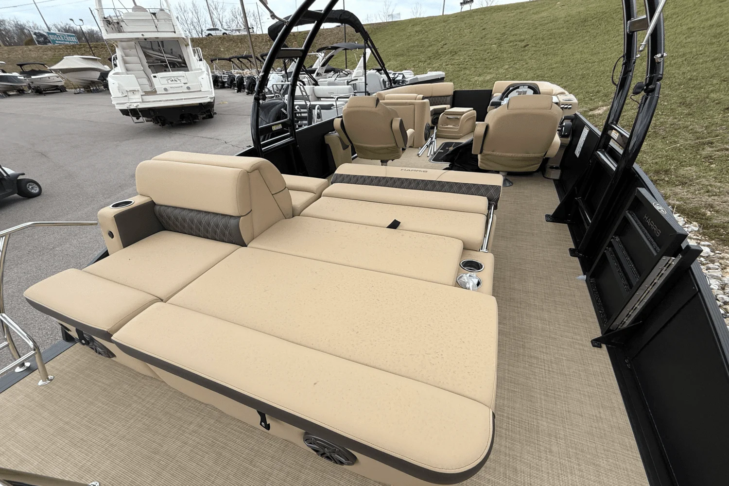 2025 Harris 250 Sunliner Sport Image Thumbnail #9