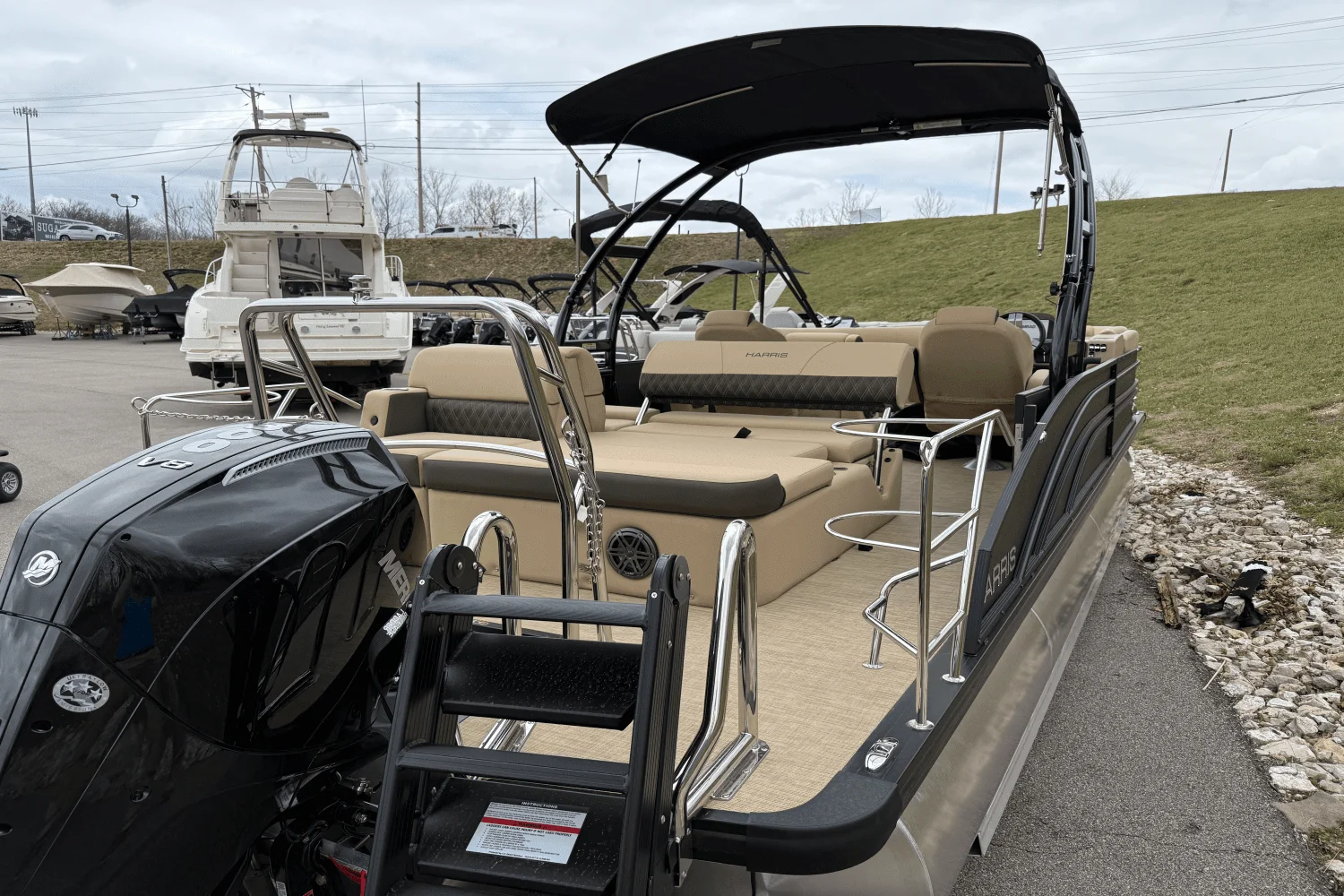2025 Harris 250 Sunliner Sport Image Thumbnail #2