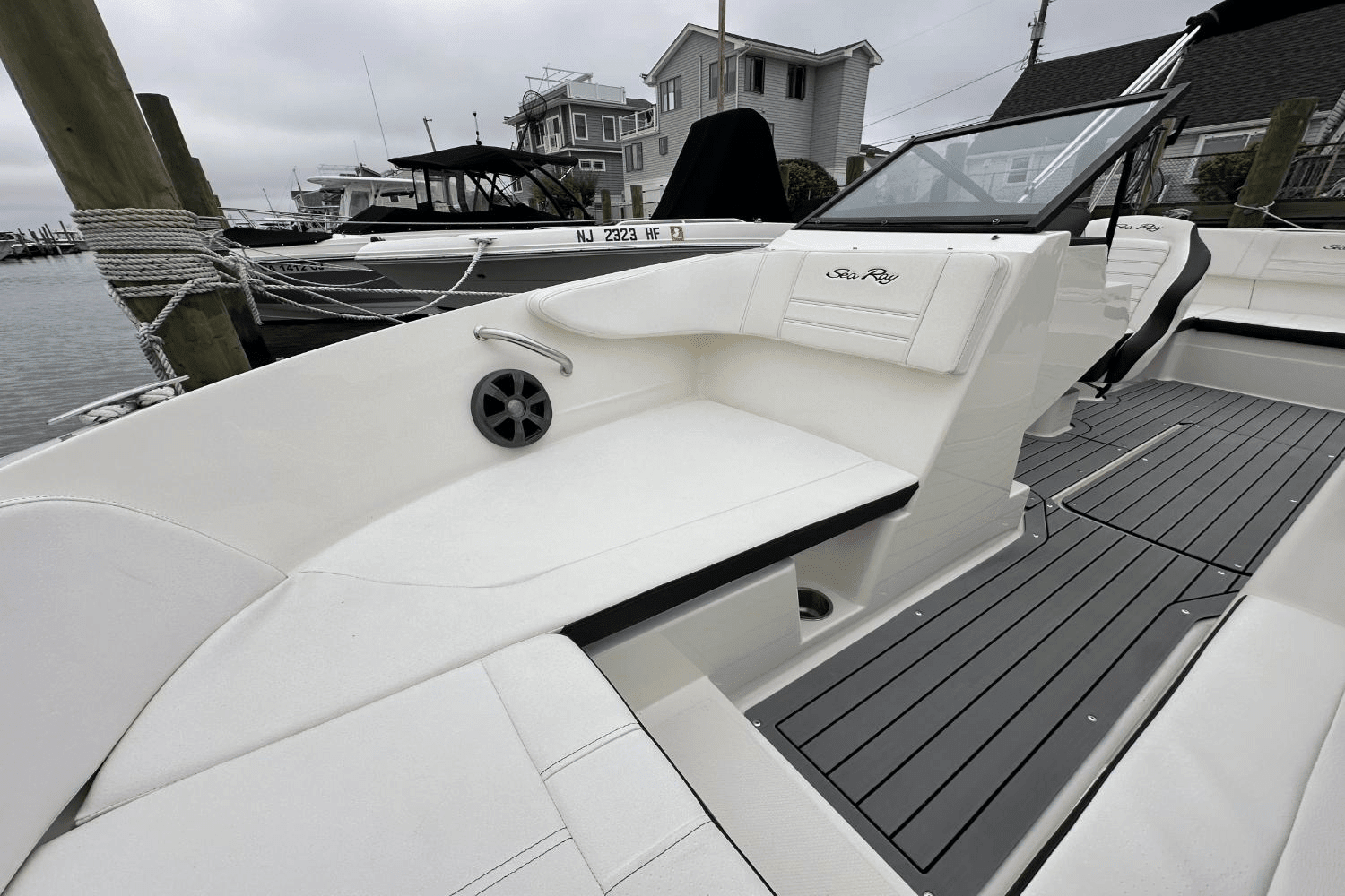 2019 Sea Ray 21 SPX OB Image Thumbnail #14