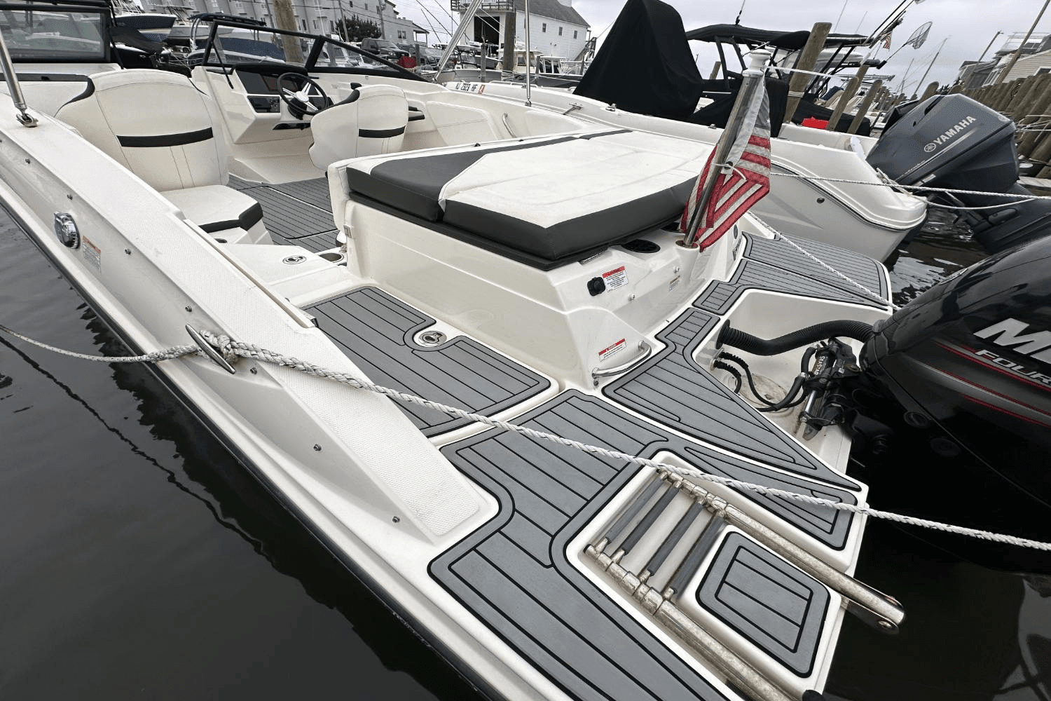 2019 Sea Ray 21 SPX OB Image Thumbnail #1