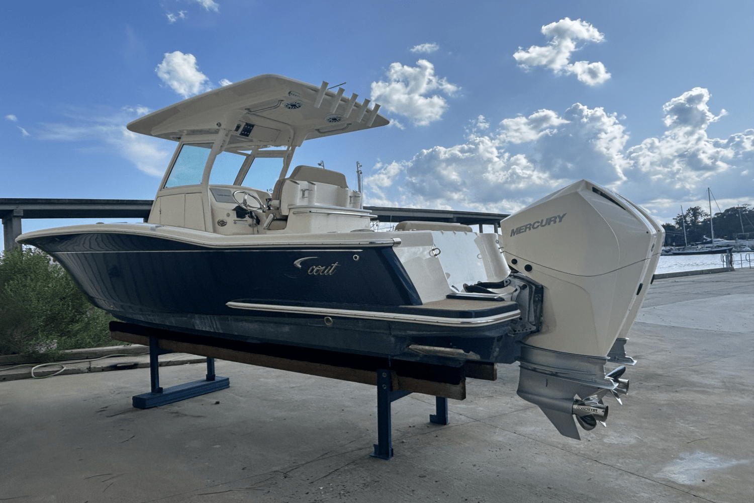 2020 Scout 255 LXF Image Thumbnail #3