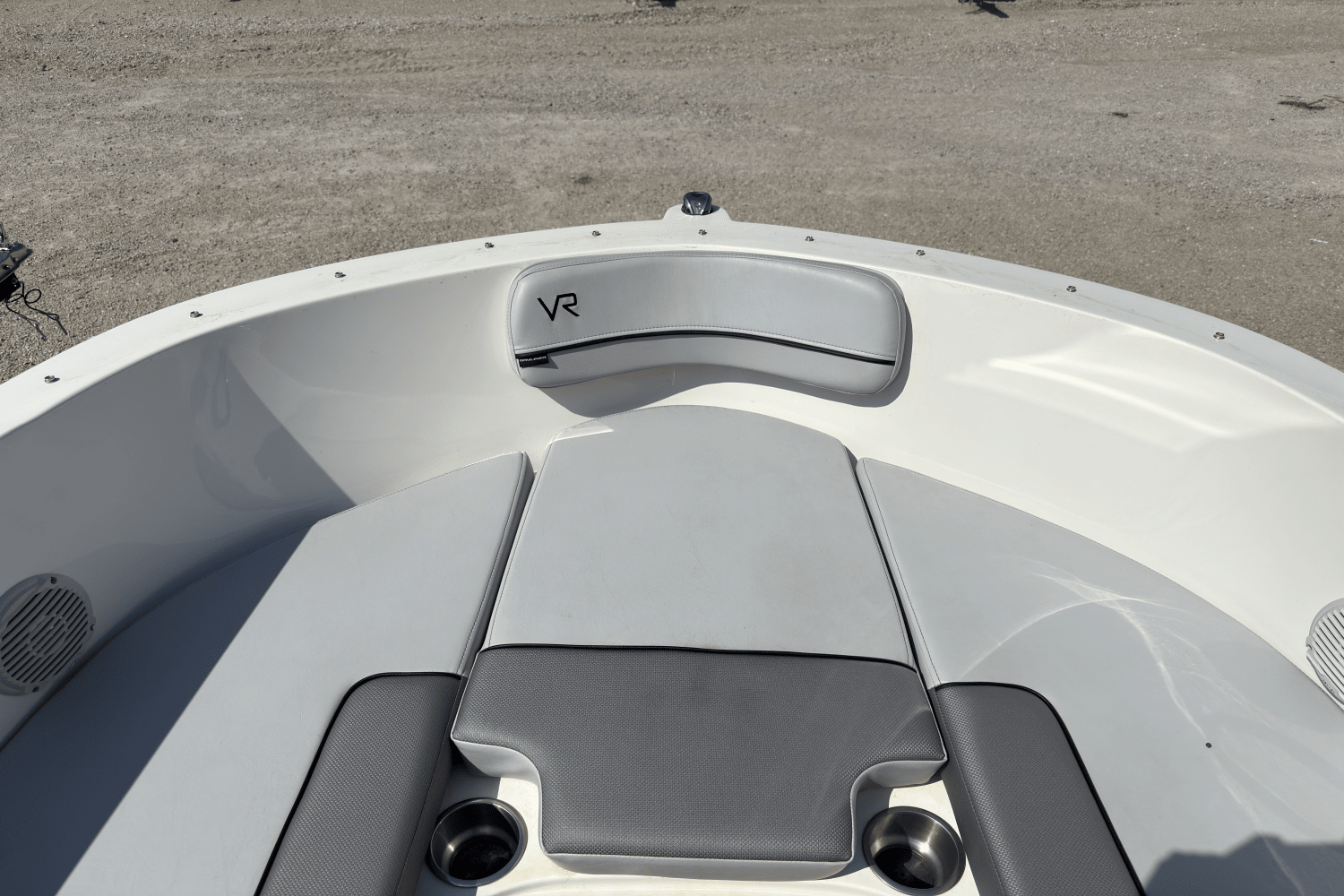 2021 Bayliner VR4 Bowrider I/O Image Thumbnail #13