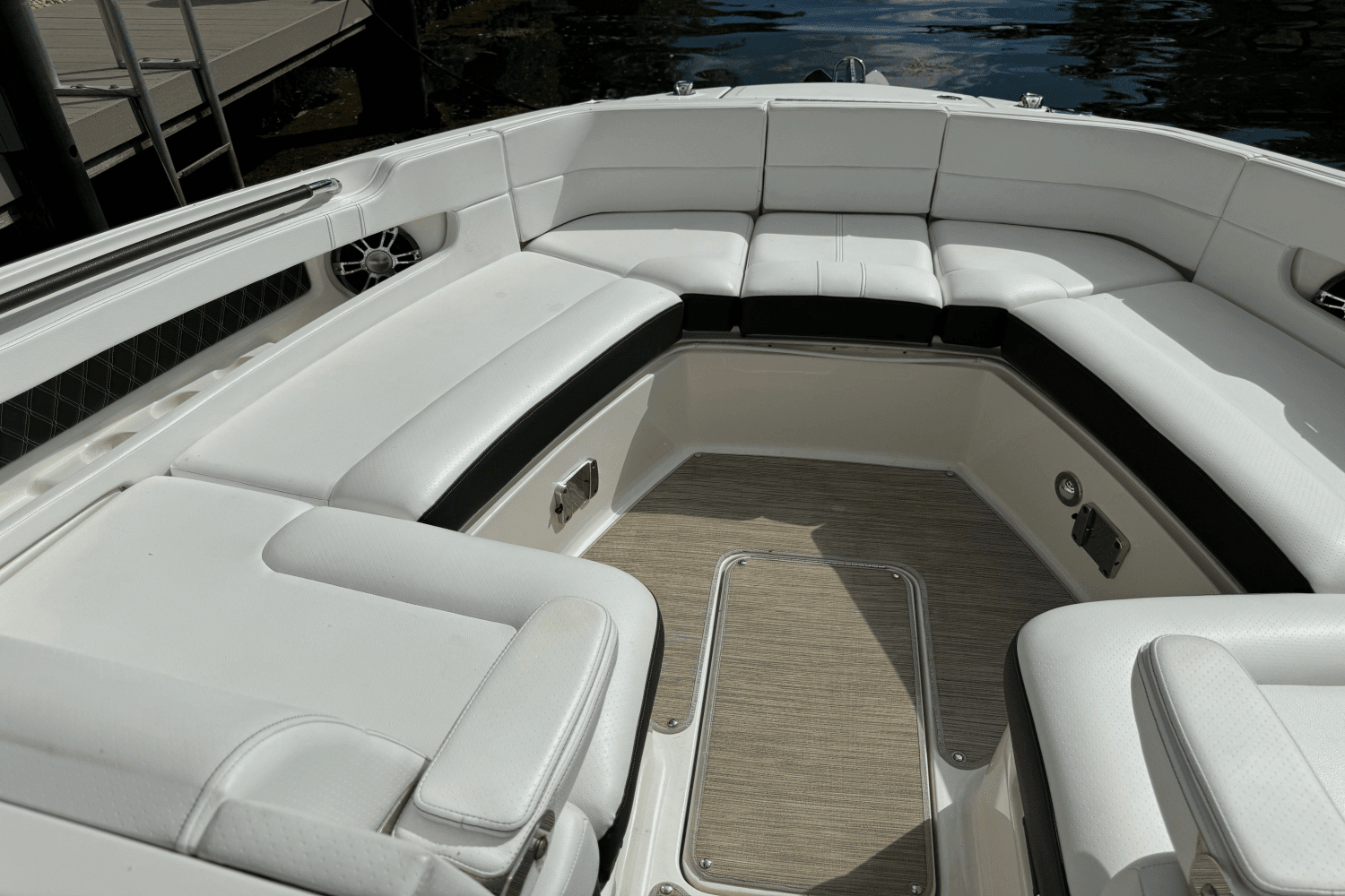 2019 Sea Ray 310 SLX Image Thumbnail #2