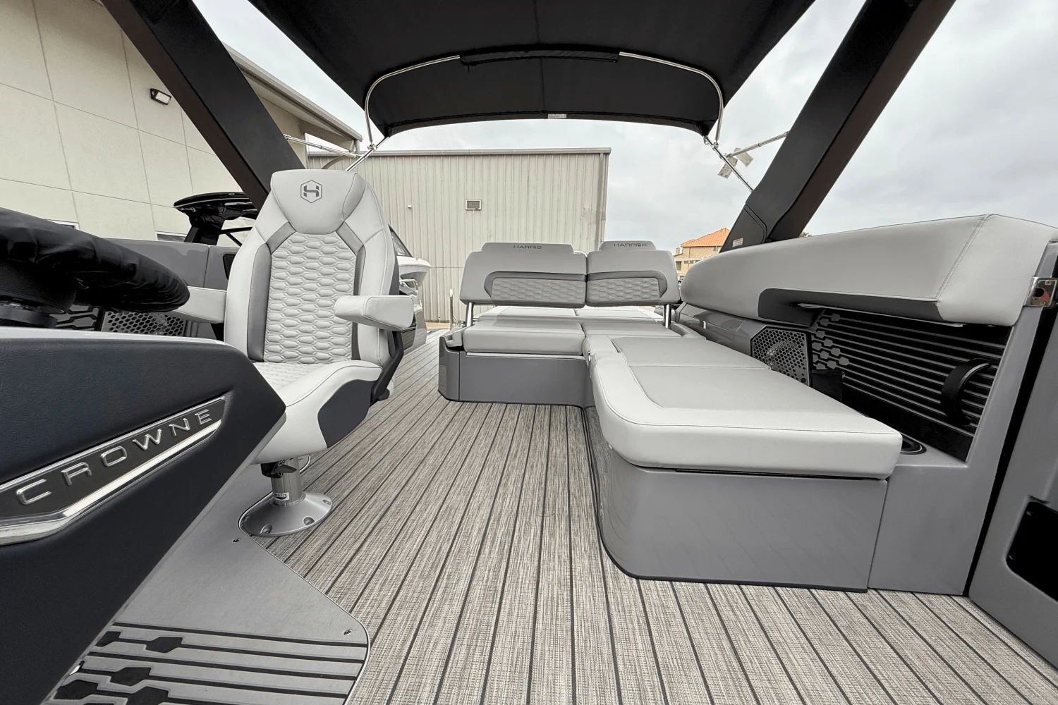 2025 Harris 250 Crowne Image Thumbnail #1