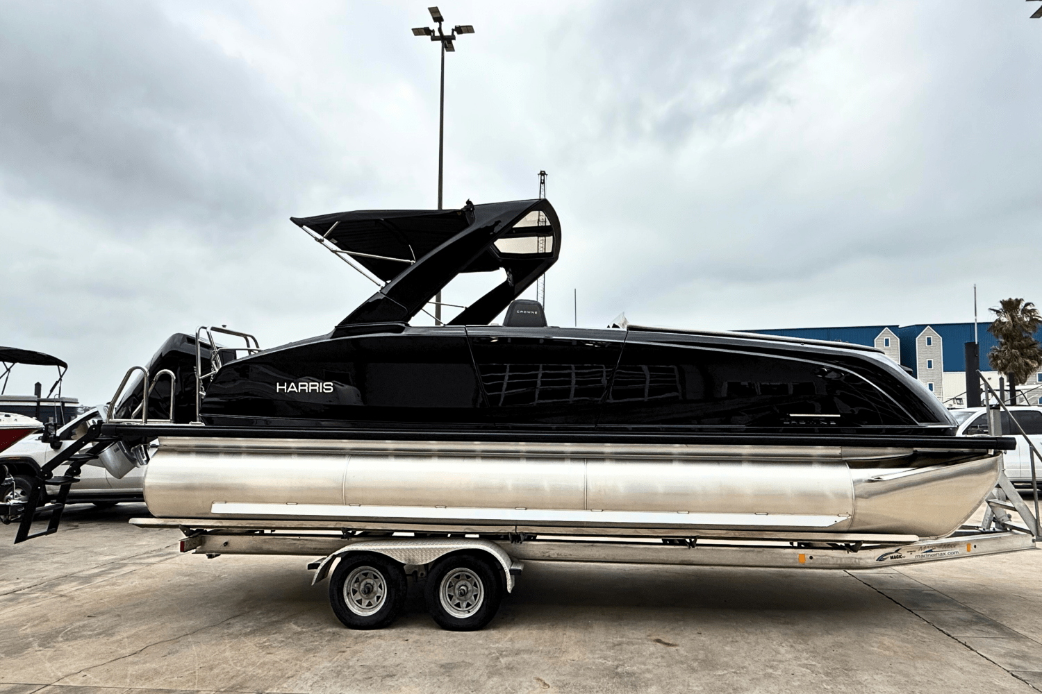 2025 Harris 250 Crowne Image Thumbnail #0