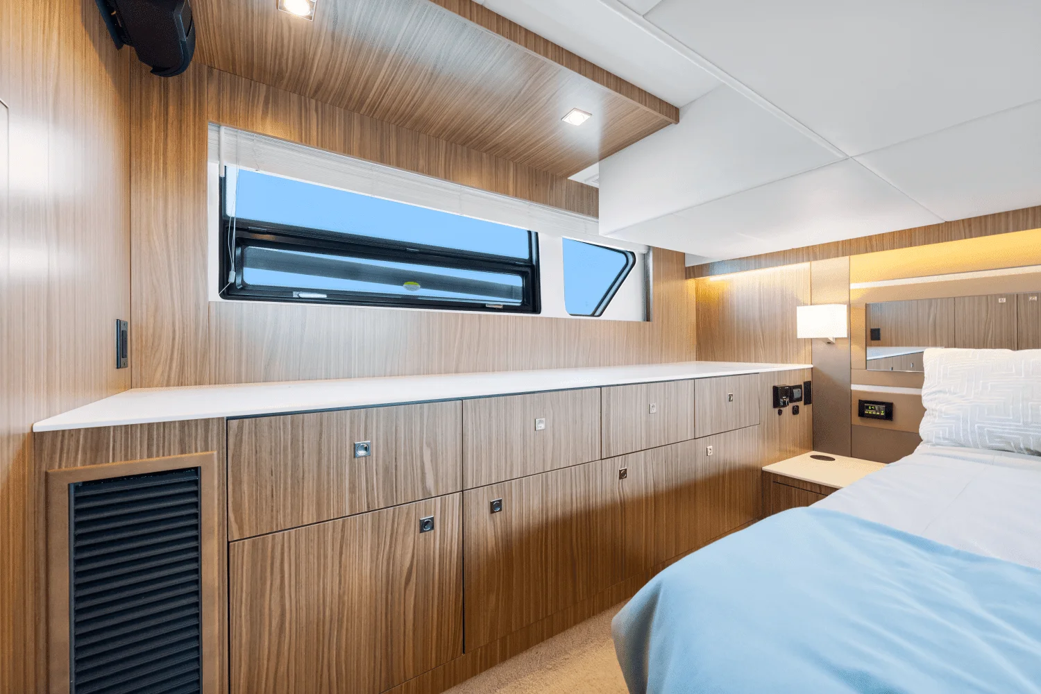 2025 Cruisers Yachts 46 Cantius Image Thumbnail #56