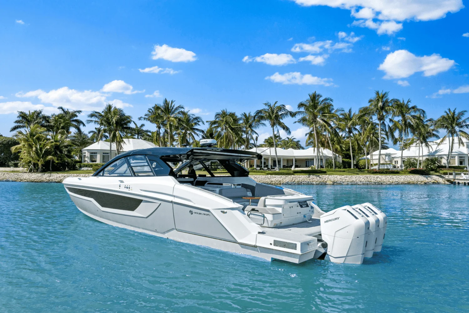 2025 Cruisers Yachts 50 GLS Outboard Image Thumbnail #14