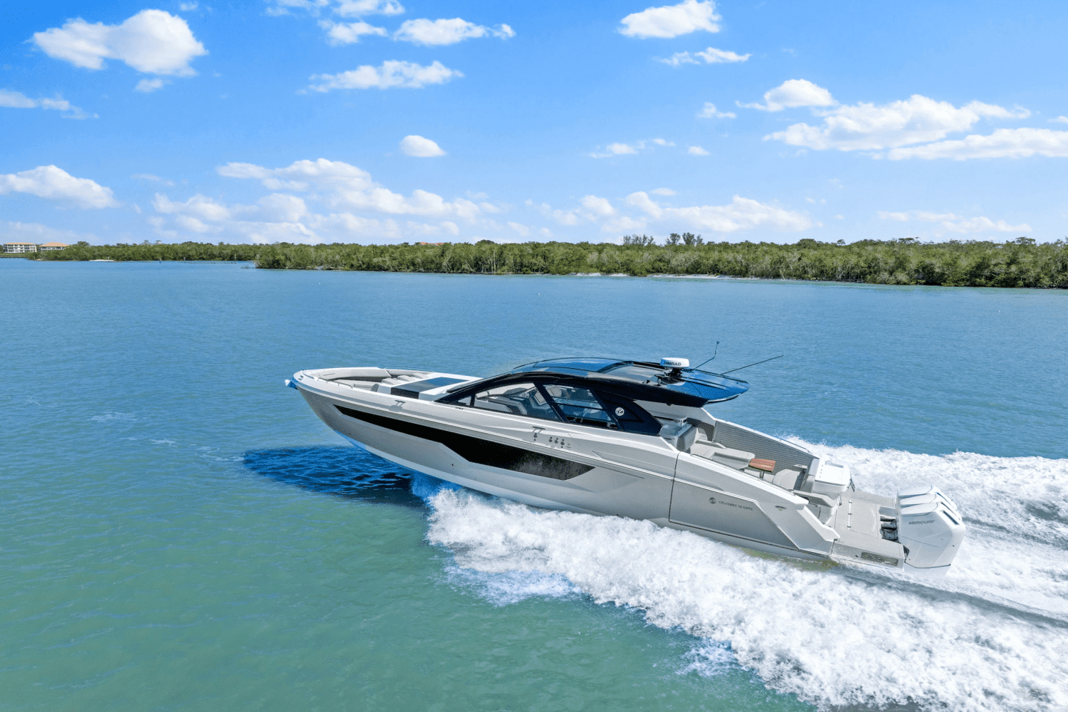 2025 Cruisers Yachts 50 GLS Outboard Image Thumbnail #5