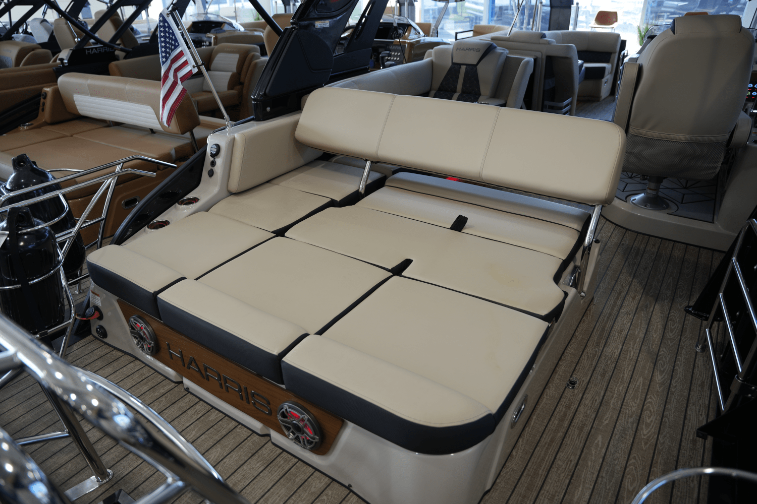2025 Harris Grand Mariner 250 Image Thumbnail #20