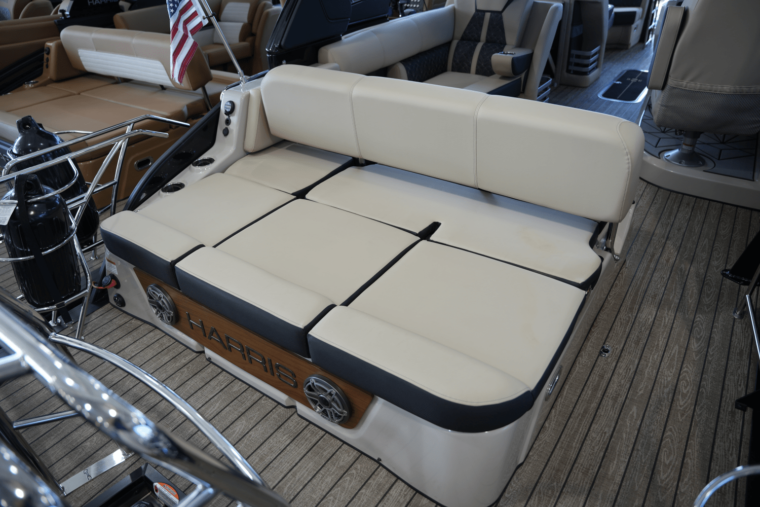 2025 Harris Grand Mariner 250 Image Thumbnail #19