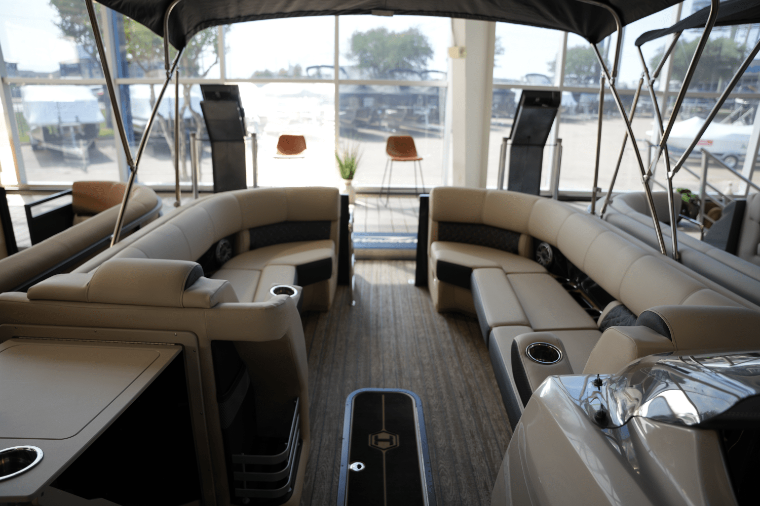 2025 Harris Grand Mariner 250 Image Thumbnail #5